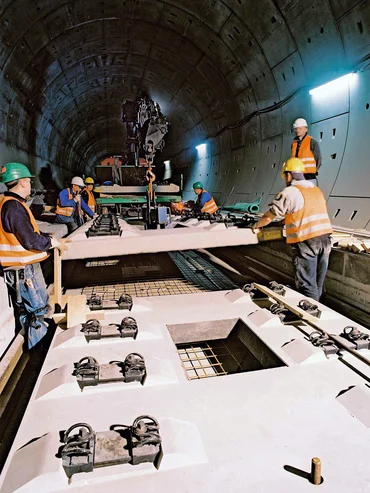 Slab Track Austria installation in tunnel
